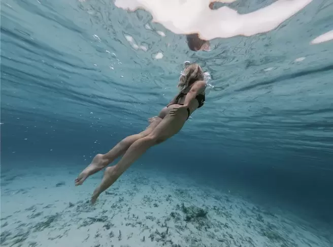 A varikózis elleni legjobb sport az úszás